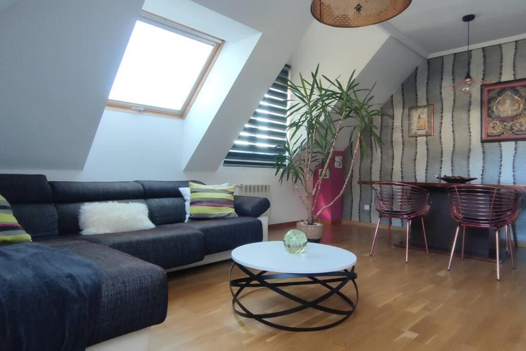 奥维耶多Atico Mirador Del Naranco, Parking Gratuito, Wifi, Zona Residencial公寓 外观 照片